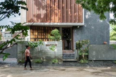 Shanti House by Hitesh Mistry and Associates