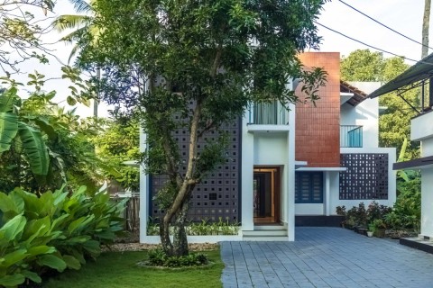 Smriti Residence by Coax Architecture Studio