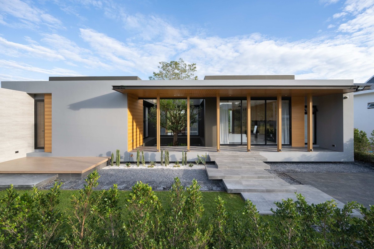 The Hill Residence Contemporary Hillside House | Volume Zero