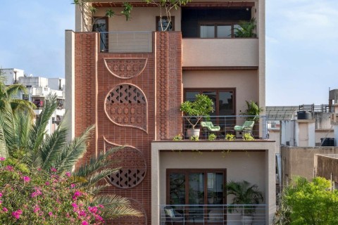 Brick Nest House by Manoj Patel Design Studio