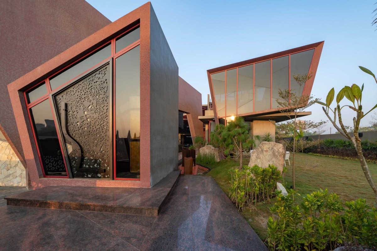 Exterior View Of The Indore House by Ankur and Sarvesh Architects