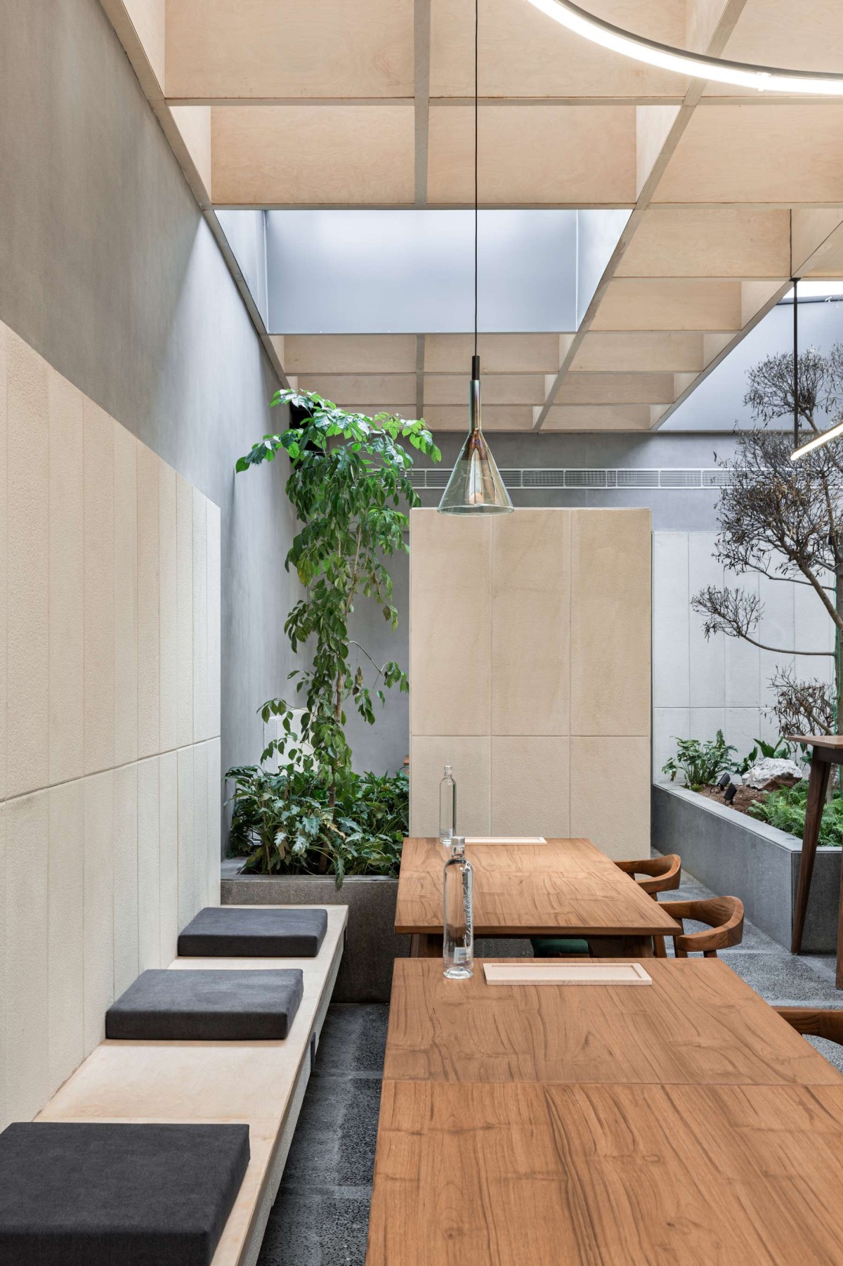 Interior view of BEIGE Café & Bakery by Arch.Lab