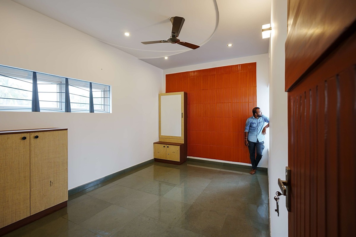 Interior view of A Place of Belonging - Shriharinivas by Masonry of Architects-Marq