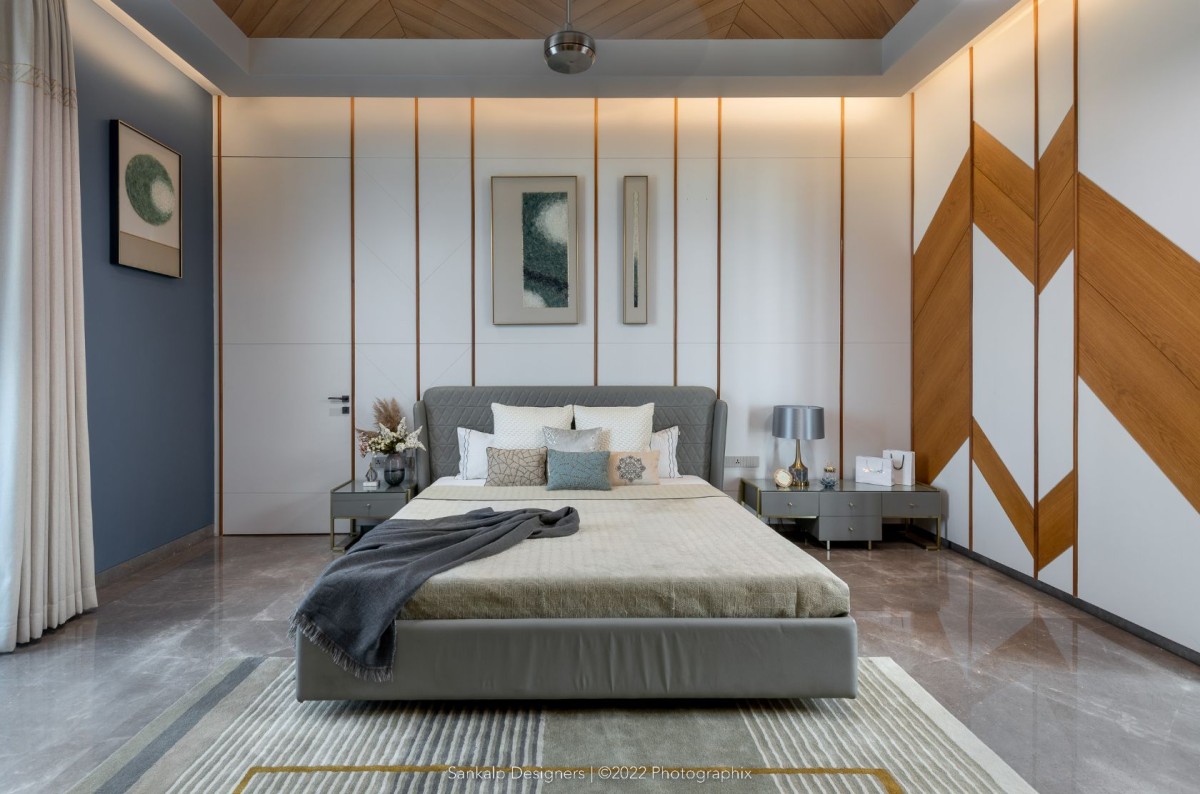 Bedroom 3 of Bhise Residence by Sankalp Designers