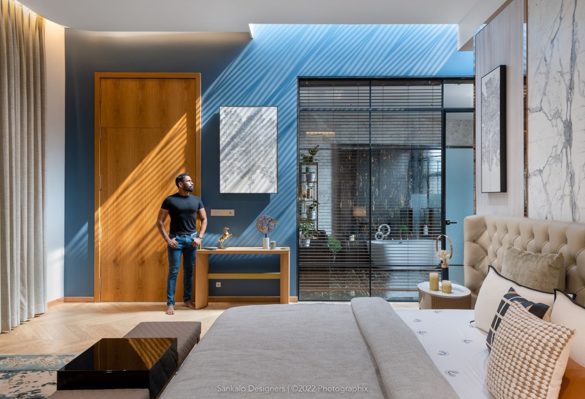 Bedroom 5 of Bhise Residence by Sankalp Designers