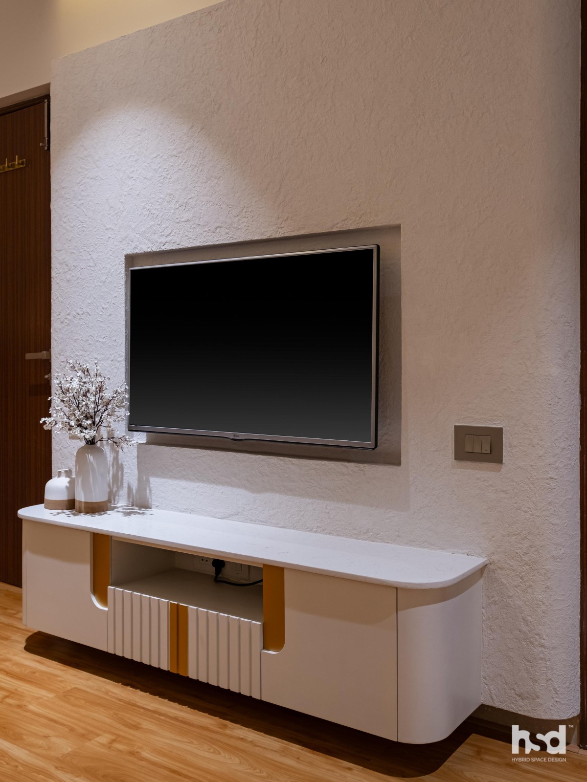 TV unit of Master Bedroom of Master Bedroom of Apartment 1303 by Hybrid Space Design