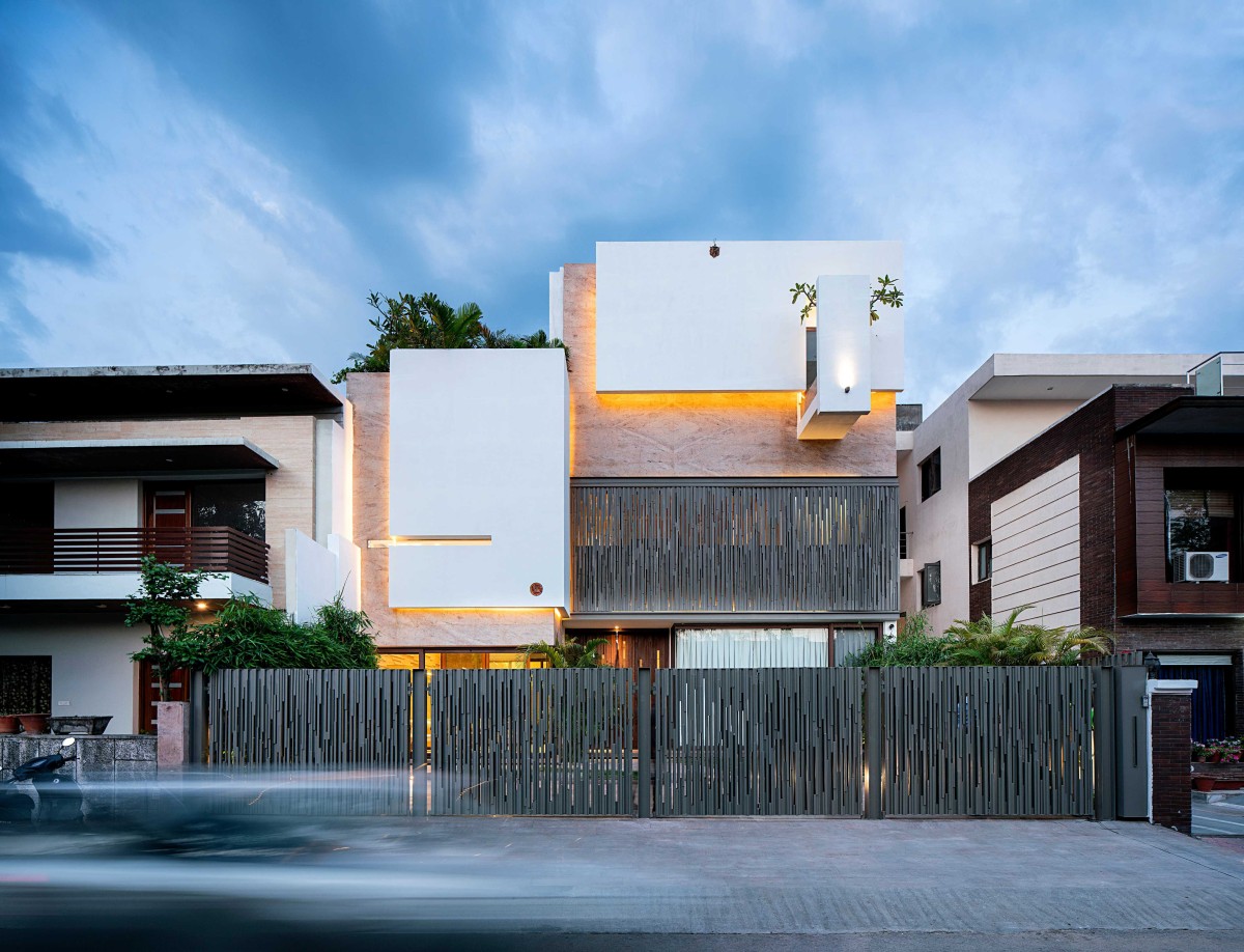 Exterio view of Residence 568 by Charged Voids