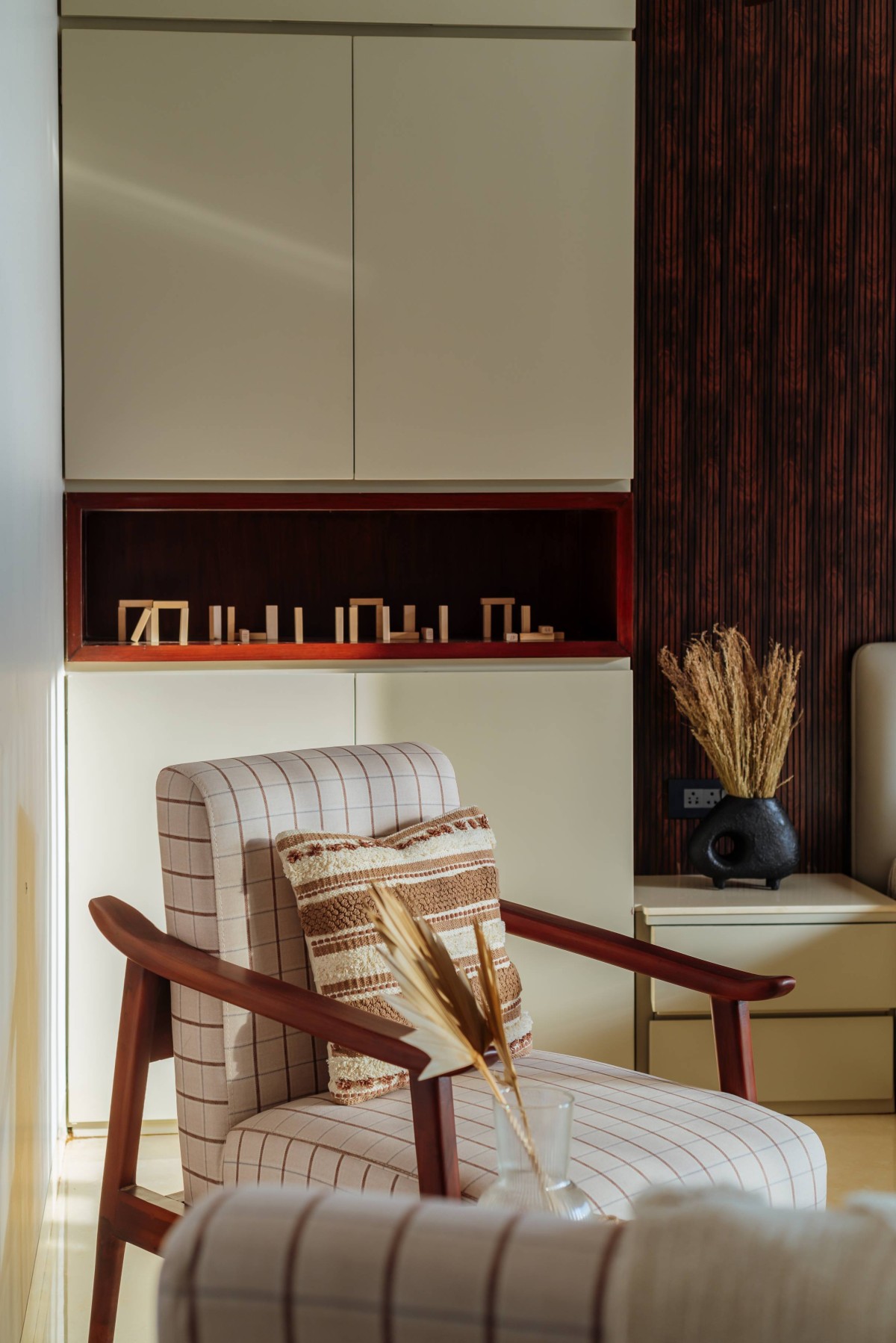 Detailed shot of chair of Villa 46 by Hem & Associates