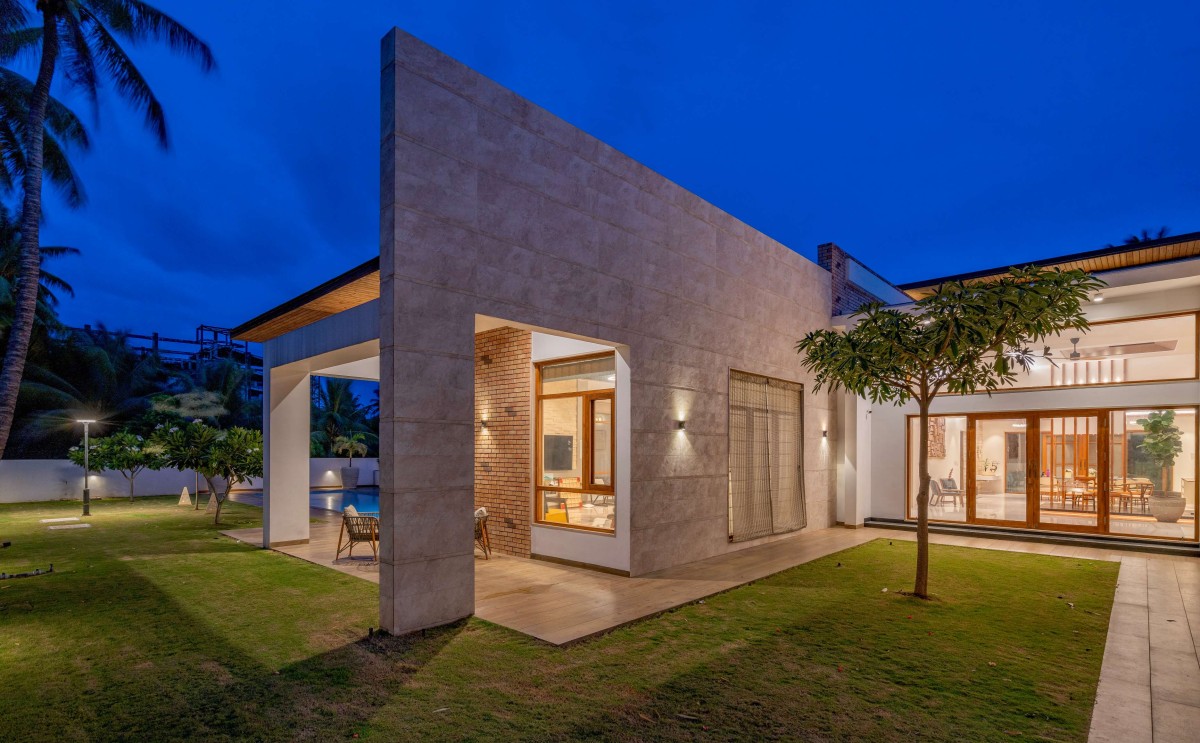 Exterior view of S+P Residence by Cubism Architects & Interiors