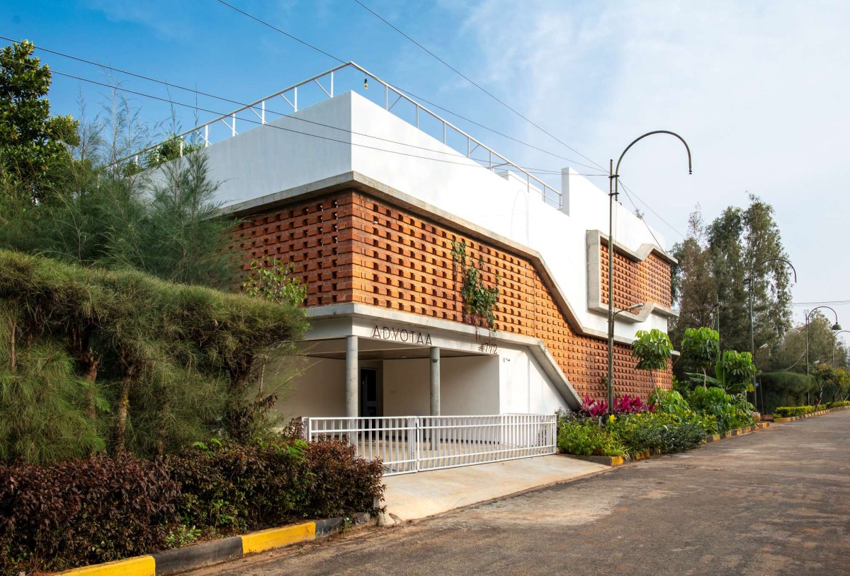 Exterior view of Inside Out House by Gaurav Roy Choudhury Architects
