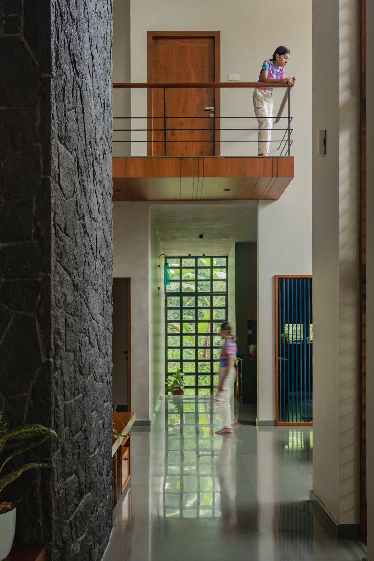 Lobby of Tropical Incline by Bani Architects