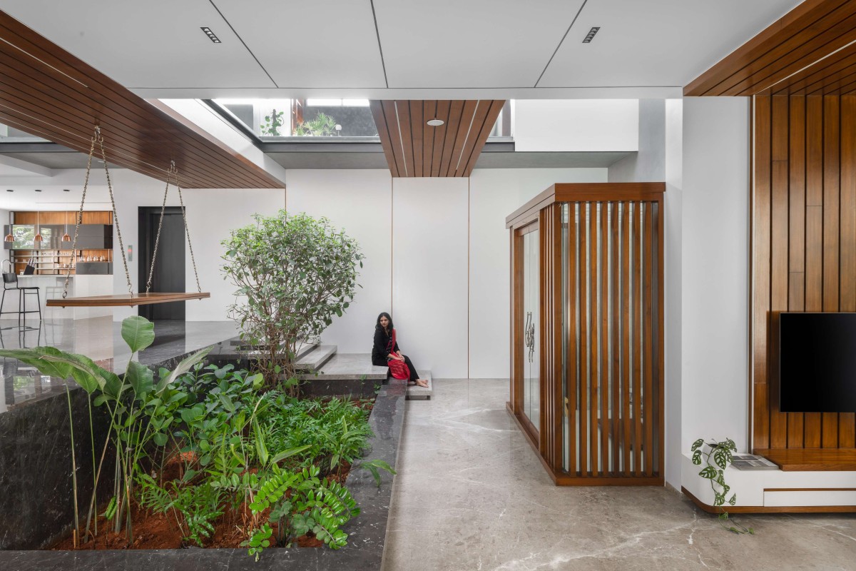 Central court of Janani House by Collage Architecture Studio