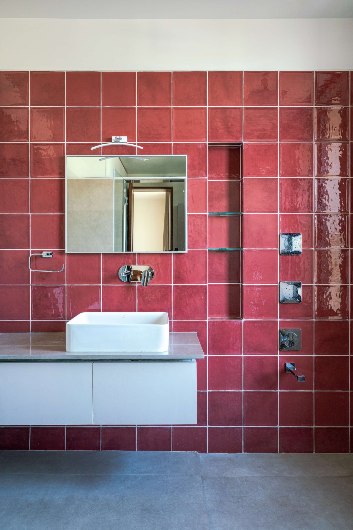 Washroom of Anandi by Avartan Design Studio