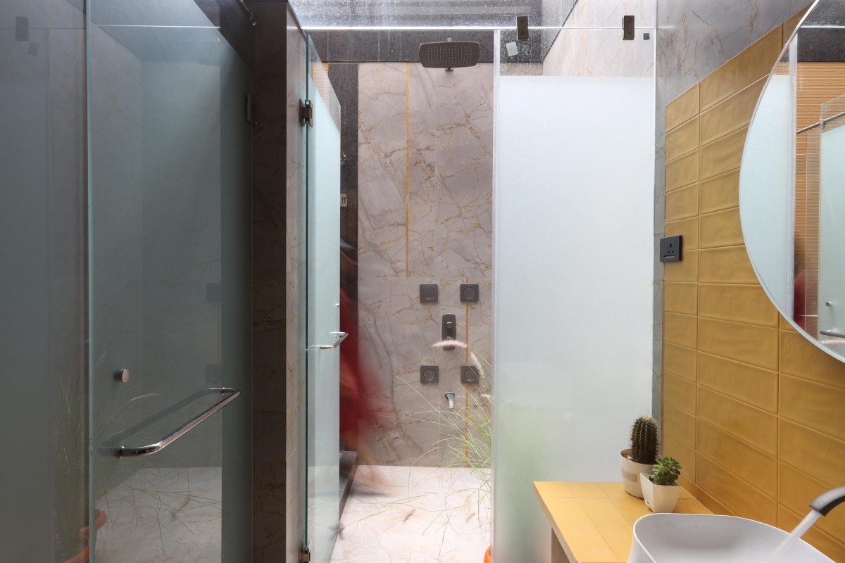 Bathroom of Swapna Residence - A Harmonious Fusion of Design and Function by Architects at Work