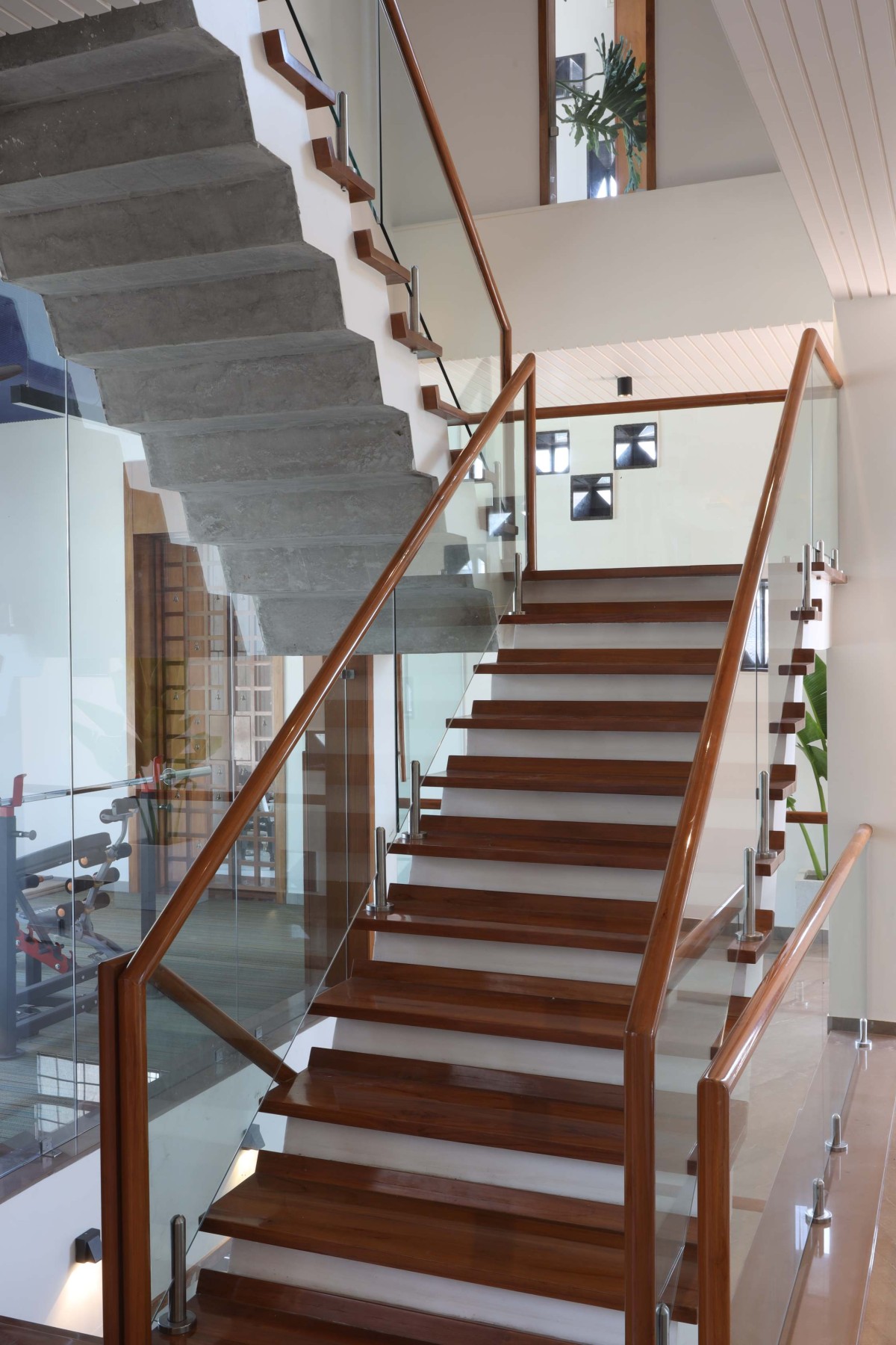 Staircase of Swapna Residence - A Harmonious Fusion of Design and Function by Architects at Work