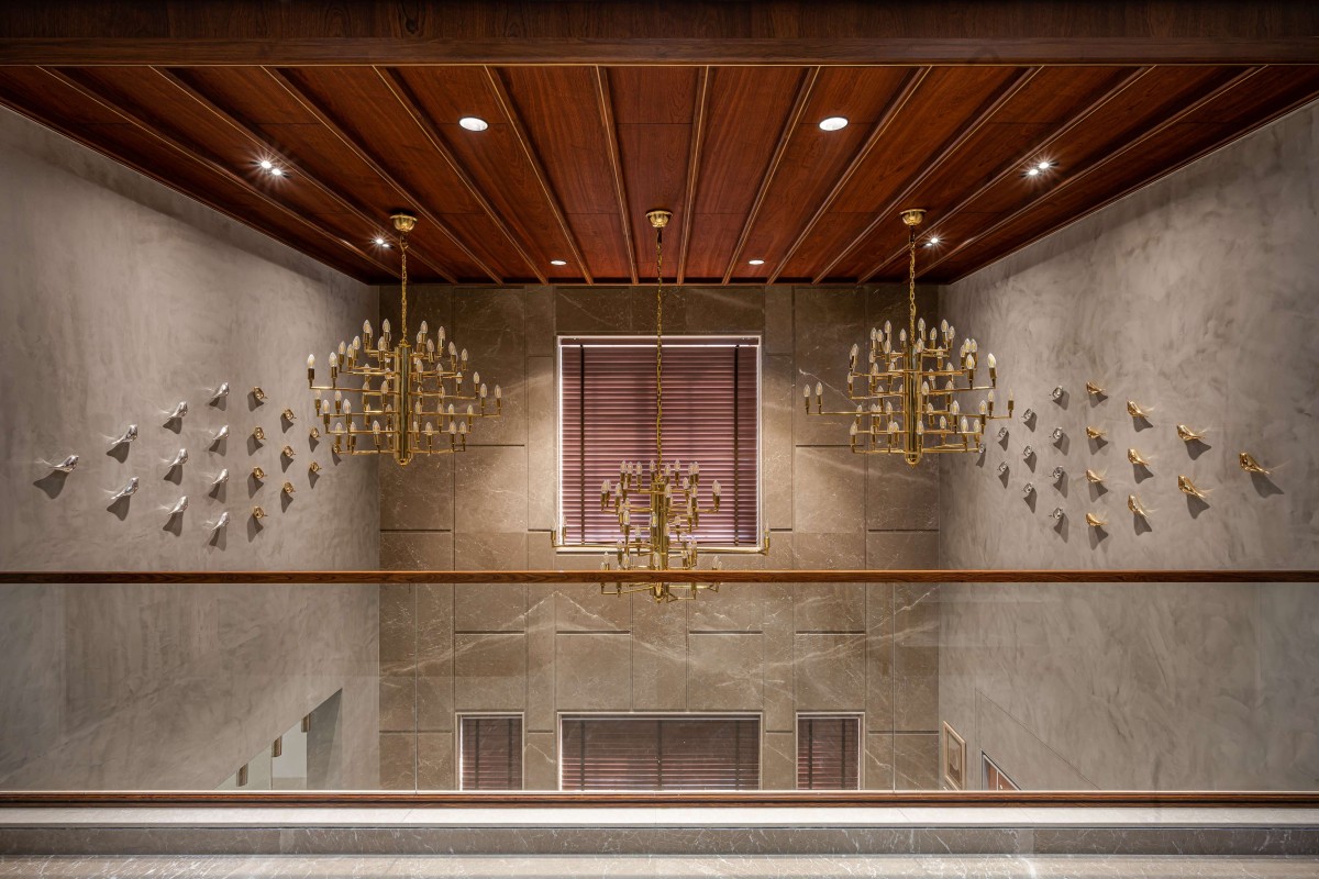 Ceiling view of Lounge of The Quaint Bungalow by Design Salt Studio