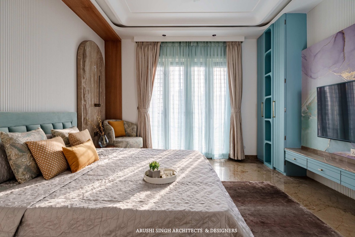 Bedroom 3 of The Narayan House by Arushi Singh Architects & Designers