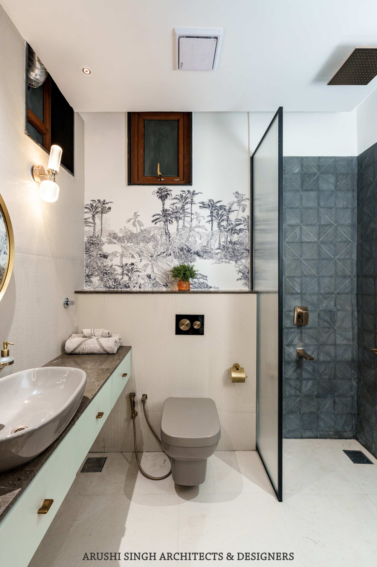Bathroom of The Narayan House by Arushi Singh Architects & Designers