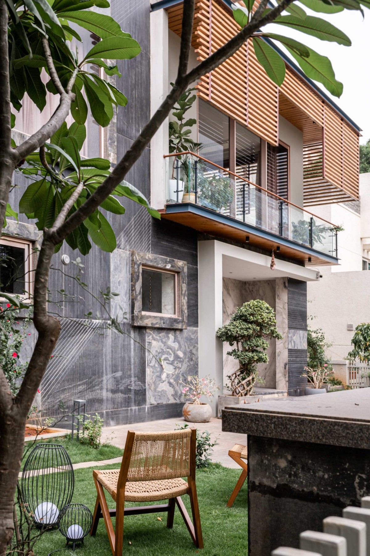 Exterior view of Ekta Villa by Beyond Spaces Design Studio