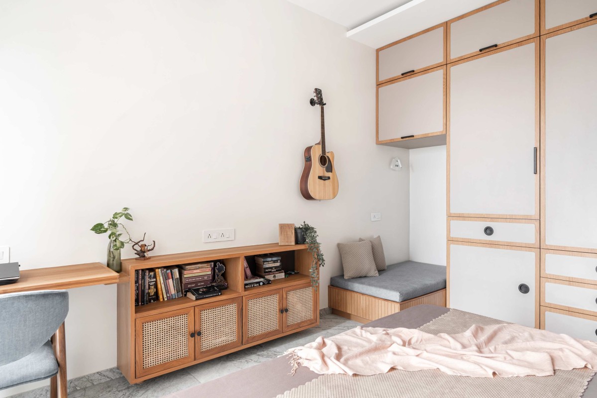 Sons Bedroom Wardrobe of E 702 by JAN Design Studio