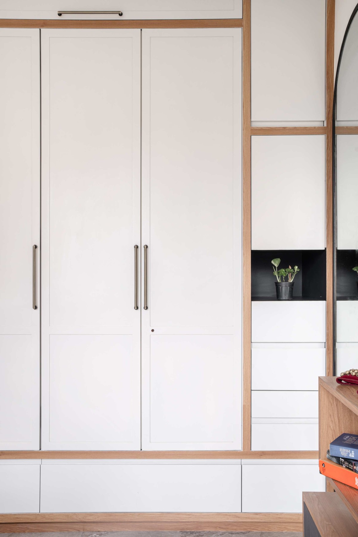 Daughter's Bedroom Wardrobe of E 702 by JAN Design Studio