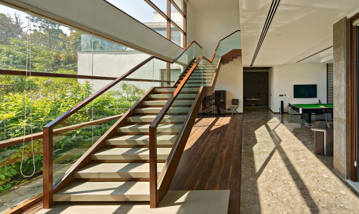 Staircase of Horizon House by DADA Partners