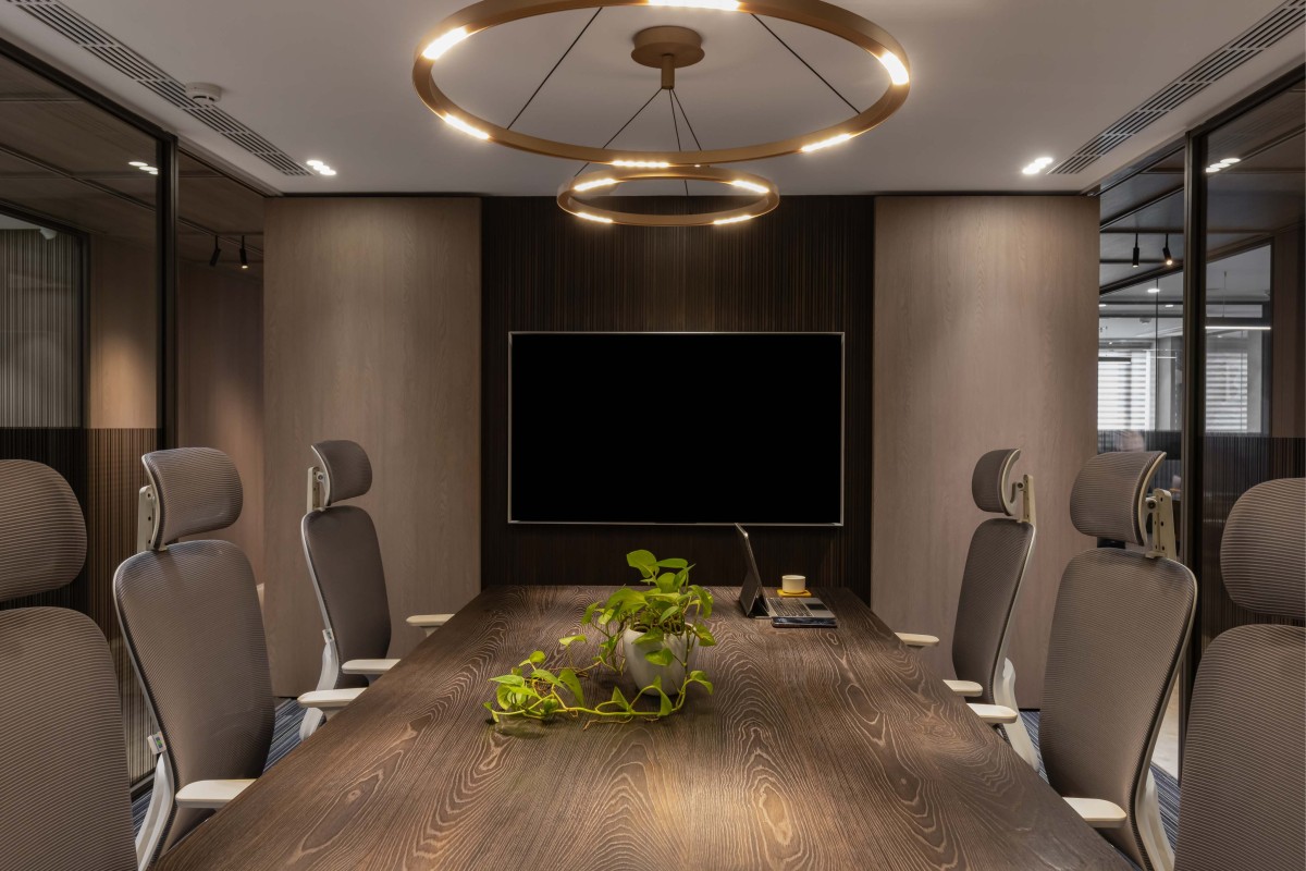 Meeting Room of BAFNA Office by B.Design 24 Studio
