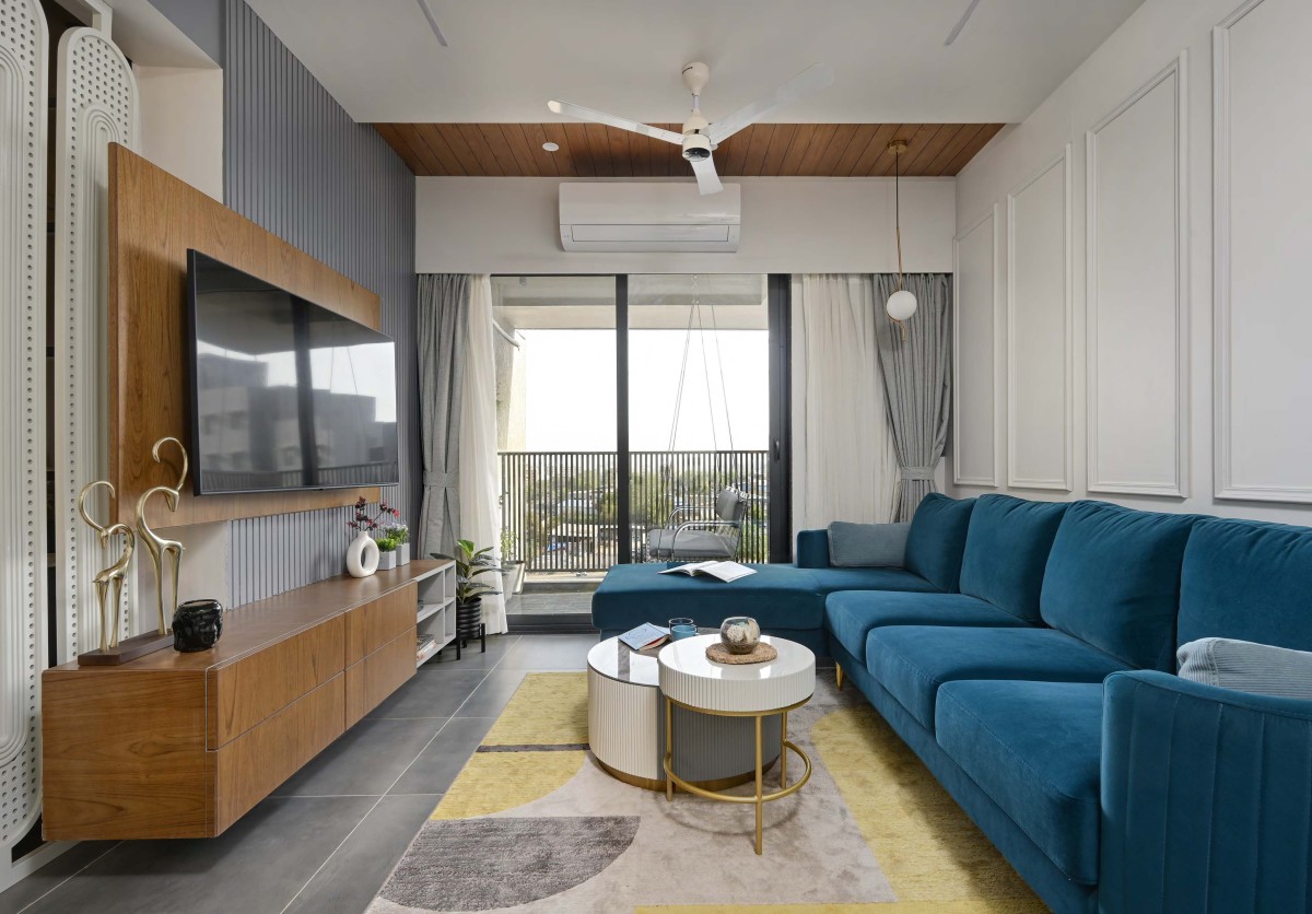 Living room of Abode 502 by UrbanNest Design Studio