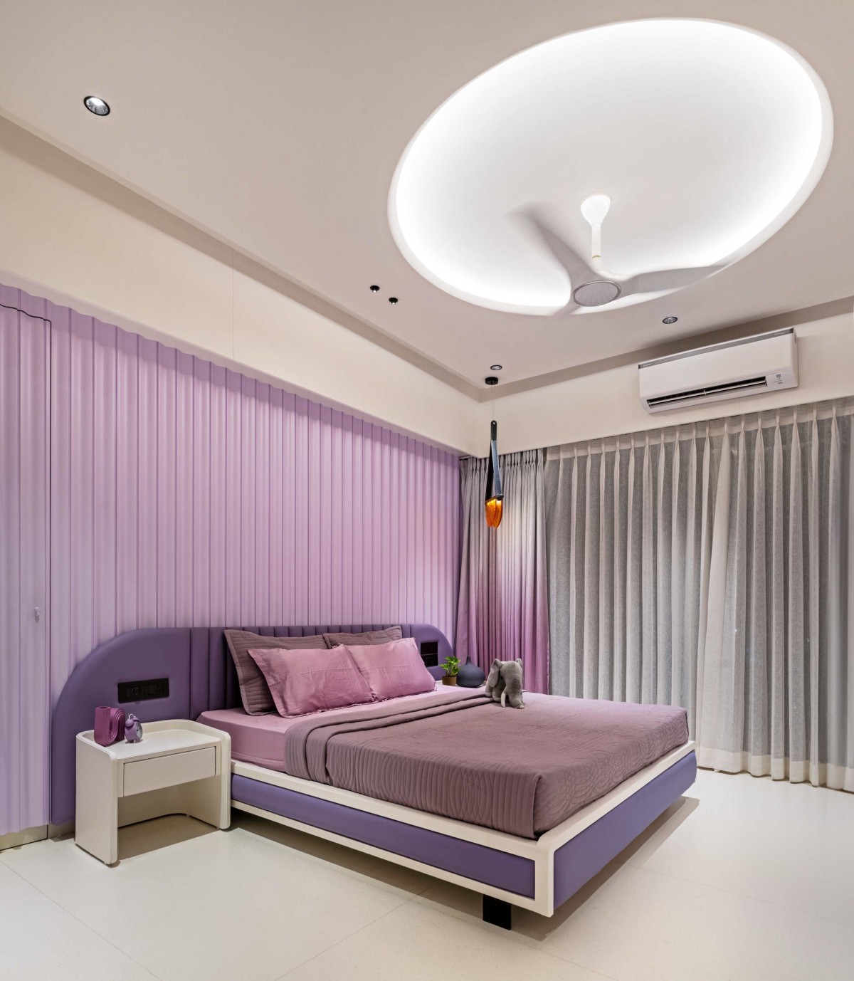Bedroom 4 of Aangan (Grandezza - C wing) by Obaku Design
