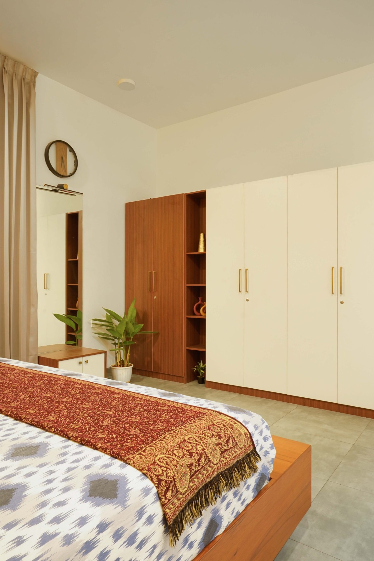 Bedroom of Athulyam by Outlined Architects