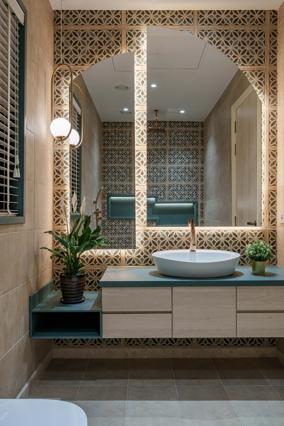 Toilet of Galada’s Residence by Centre for Design Excellence
