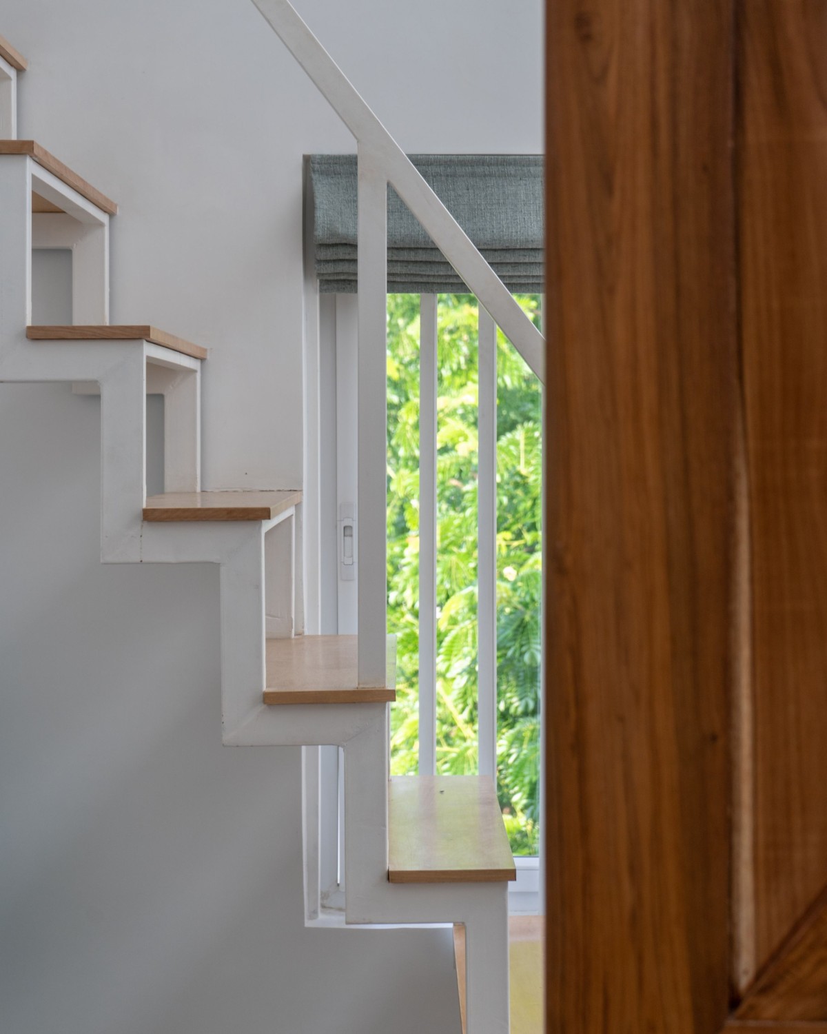 Terrace staircase detail of The Artist’s Loft by Jalihal Associates