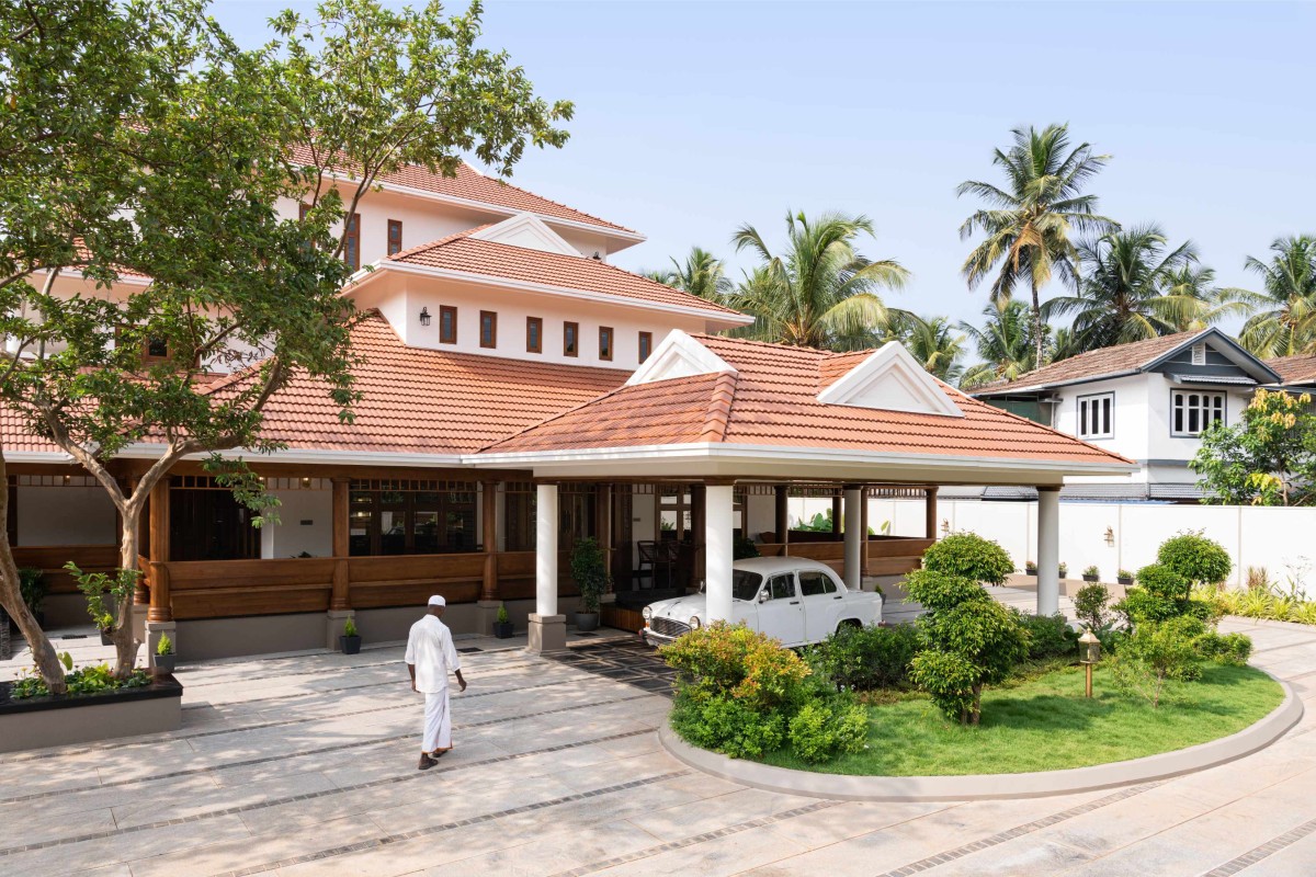 Exterior view of Navas Residence by Amar Architectural and Designs Pvt. Ltd.