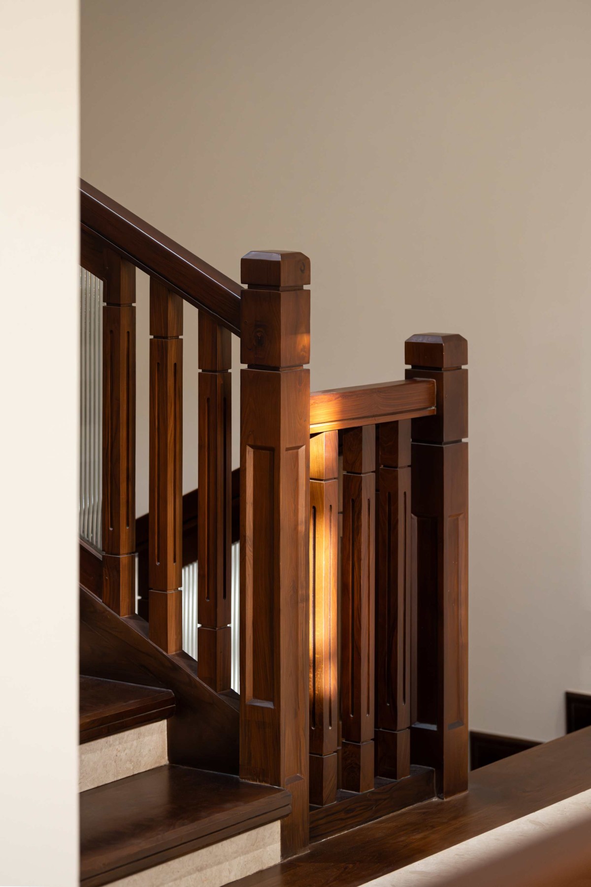 Detailed shot of staircase of Navas Residence by Amar Architectural and Designs Pvt. Ltd.