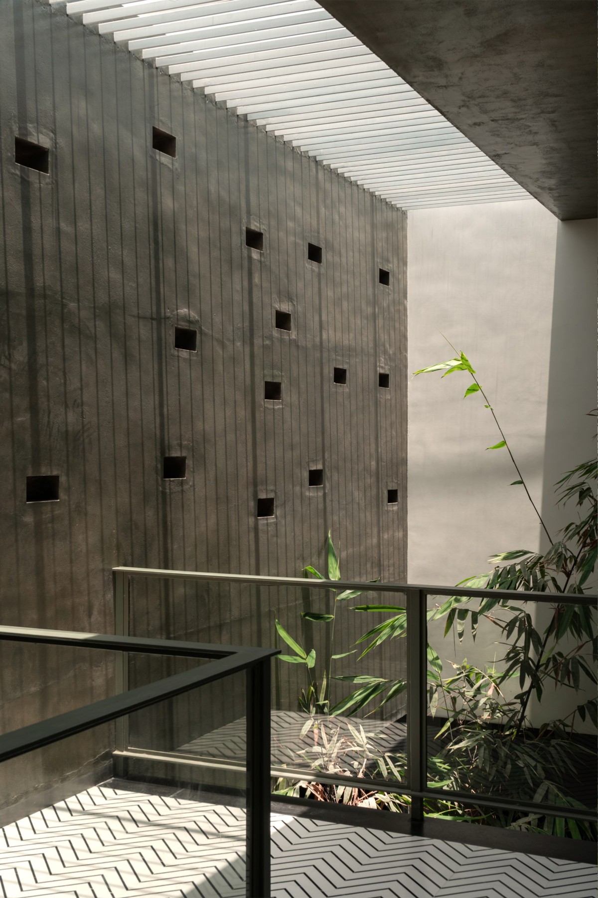 Skylight of Framed House by i2a Architects Studio