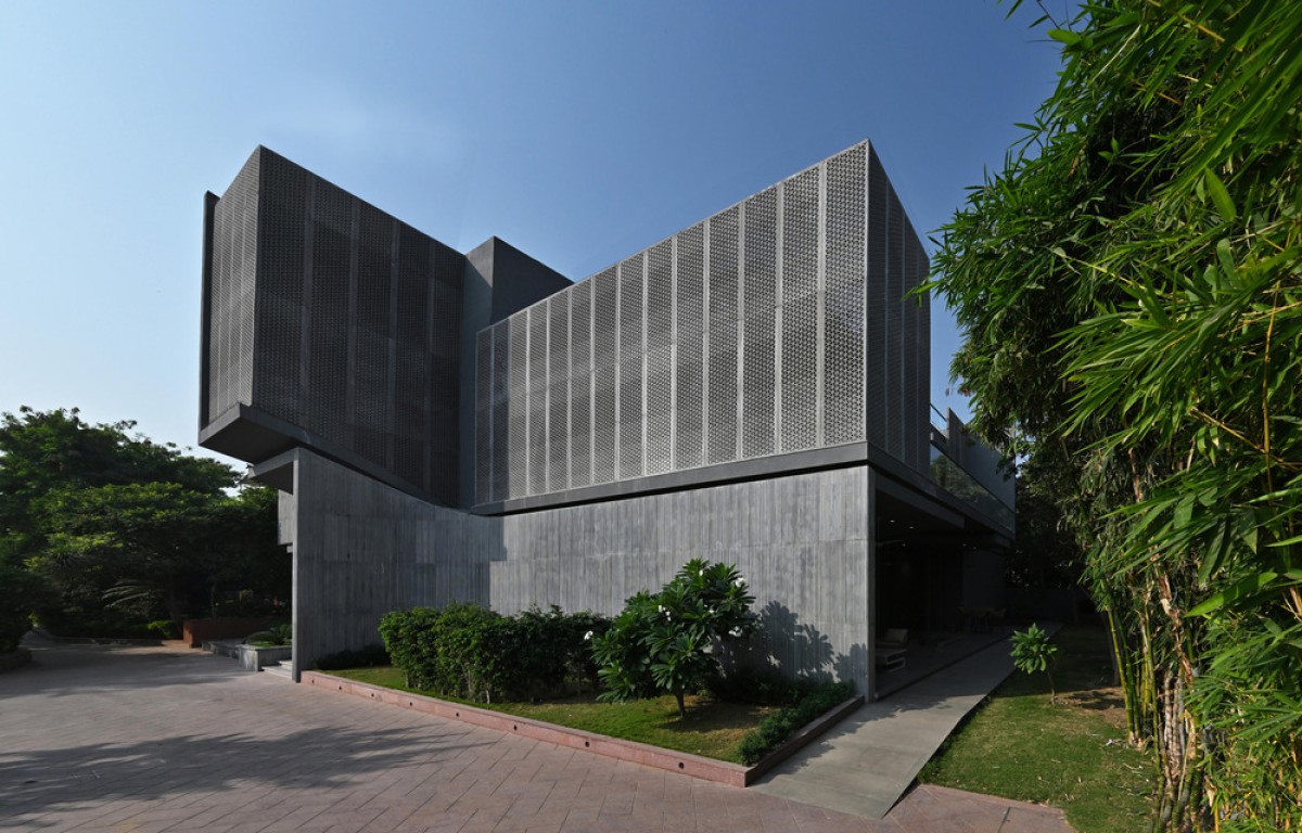 Exterior view of Zen Spaces by Sanjay Puri Architects
