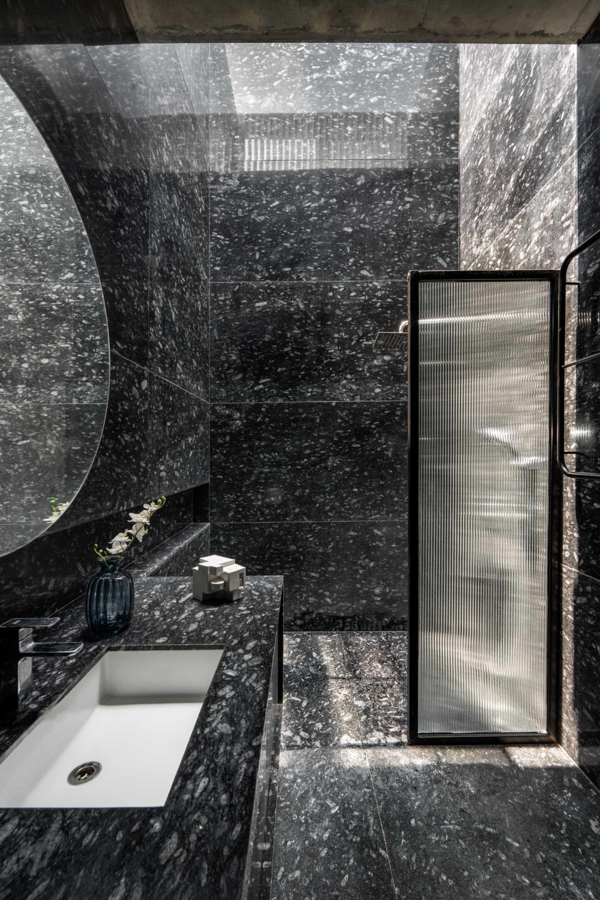 Bathroom of Joshi House by Anahata Architects