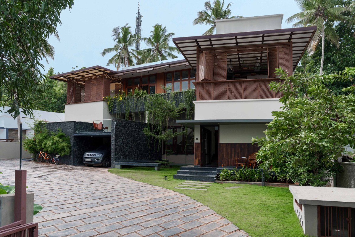 Exterior view of AANANDHAM – The house of bliss by Urbane Ivy