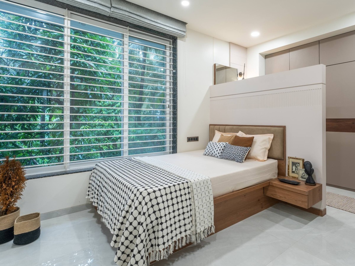 Master Bedroom of Sukoon by the Subtle Studio