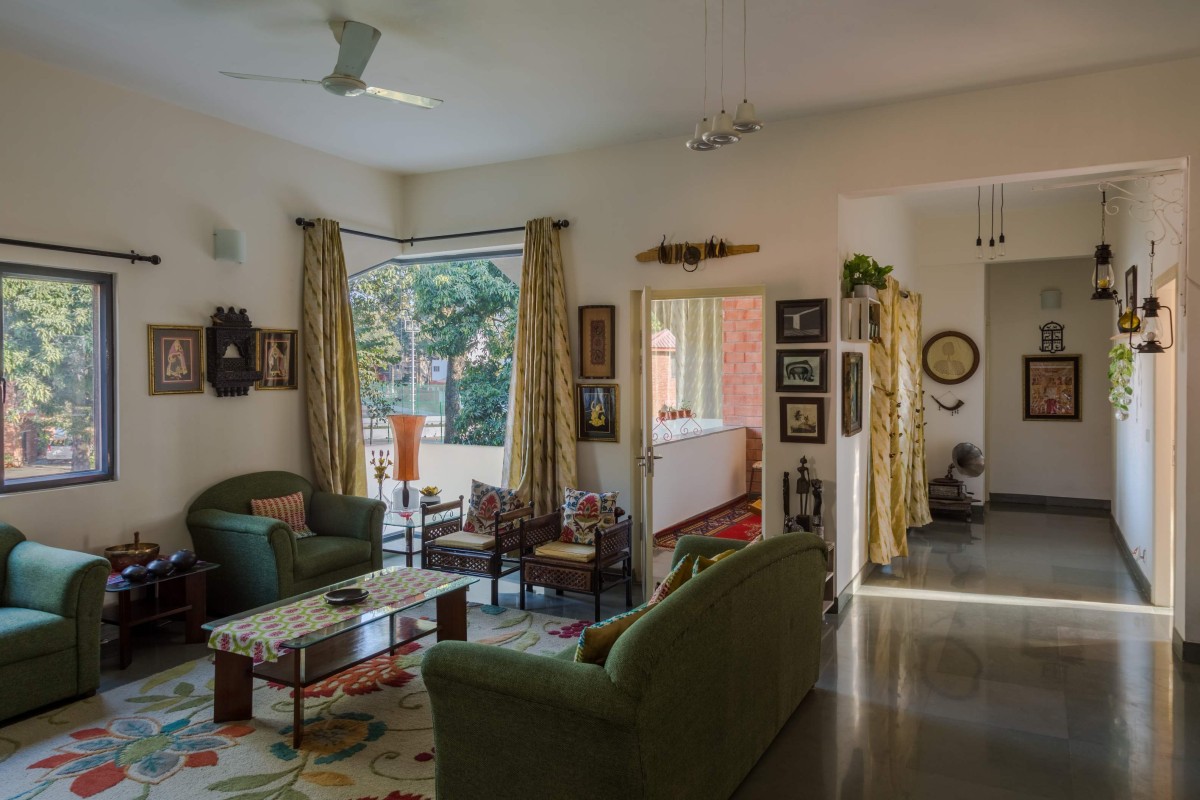 Living room of Teacher's Residences at The Doon School by Anagram Architects