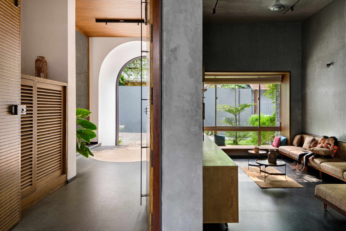 Living and Entrance foyer of The Hidden House by Aslam Sham Architects