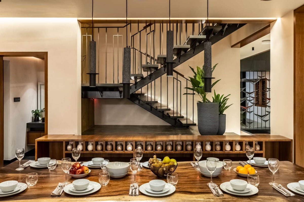 Dining of Istana by Ta-Da Design Collective Llp