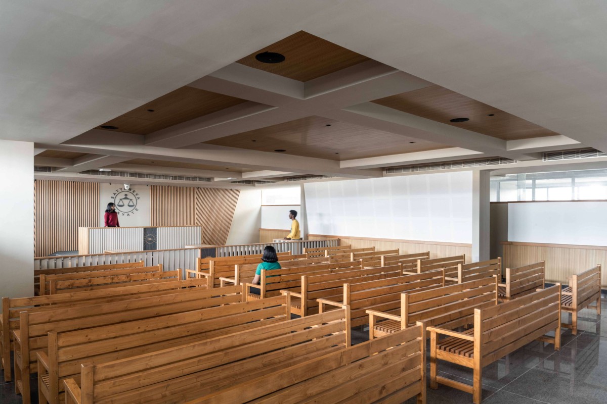 Seminar Hall of St. Joseph’s College of Law by Betweenspaces