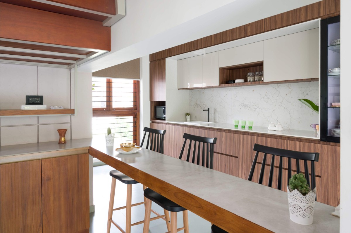 Kitchen of Loggia by Innarch Design Studio