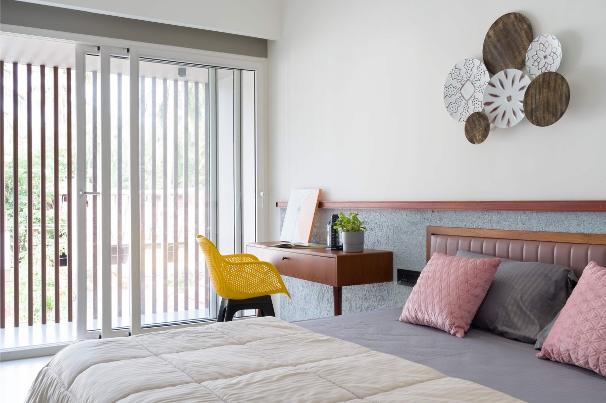 Bedroom of Loggia by Innarch Design Studio