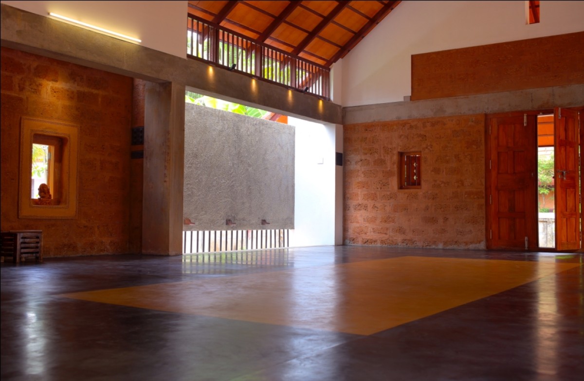 Interior view of Santham Dance School by DD Architects
