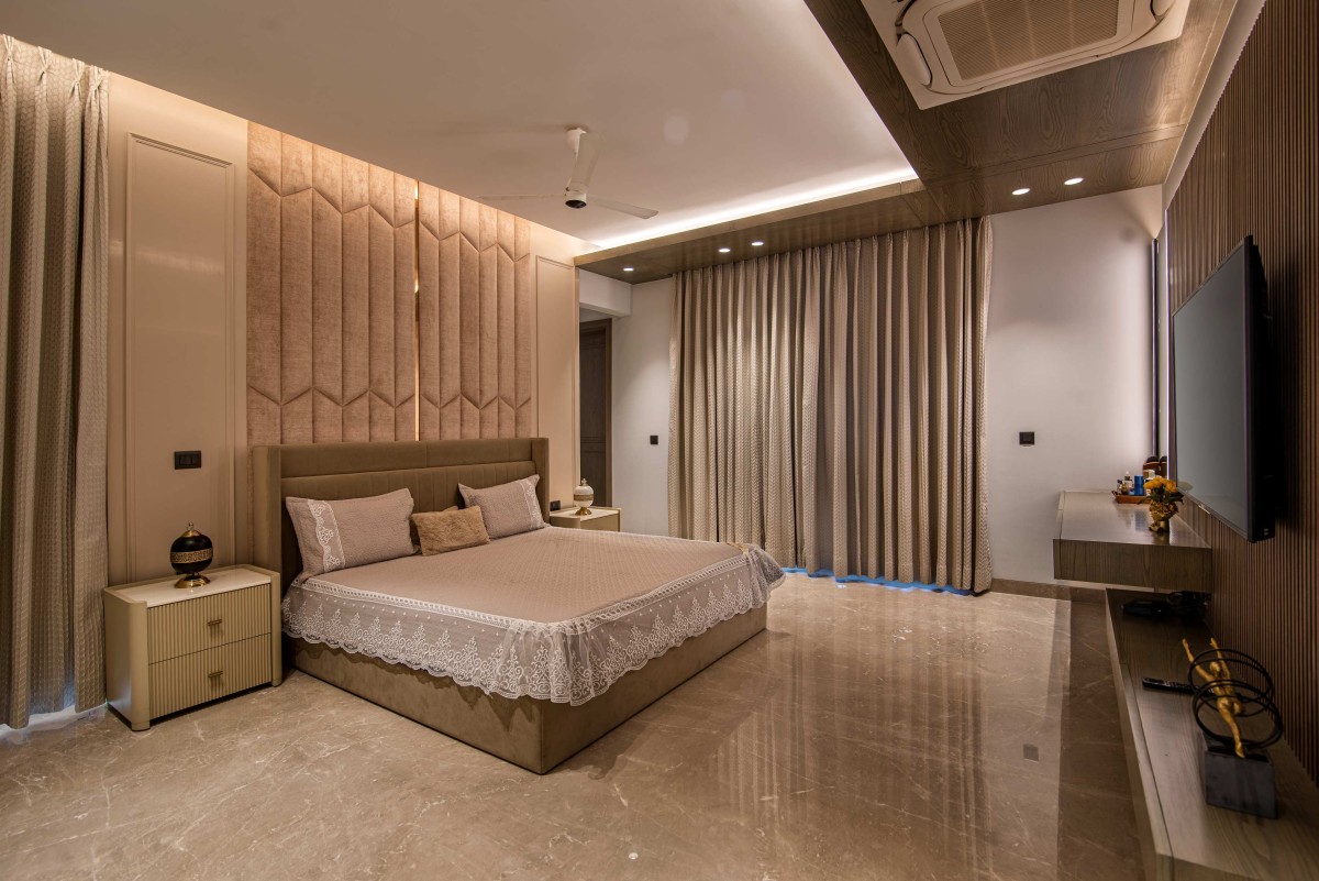 Bedroom 3 of Contemporary House by Orionn Architects