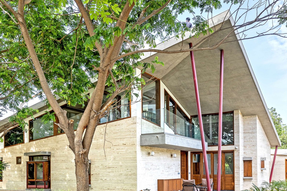 Exterior view of House at Gulmohar Greens by Studio 4000