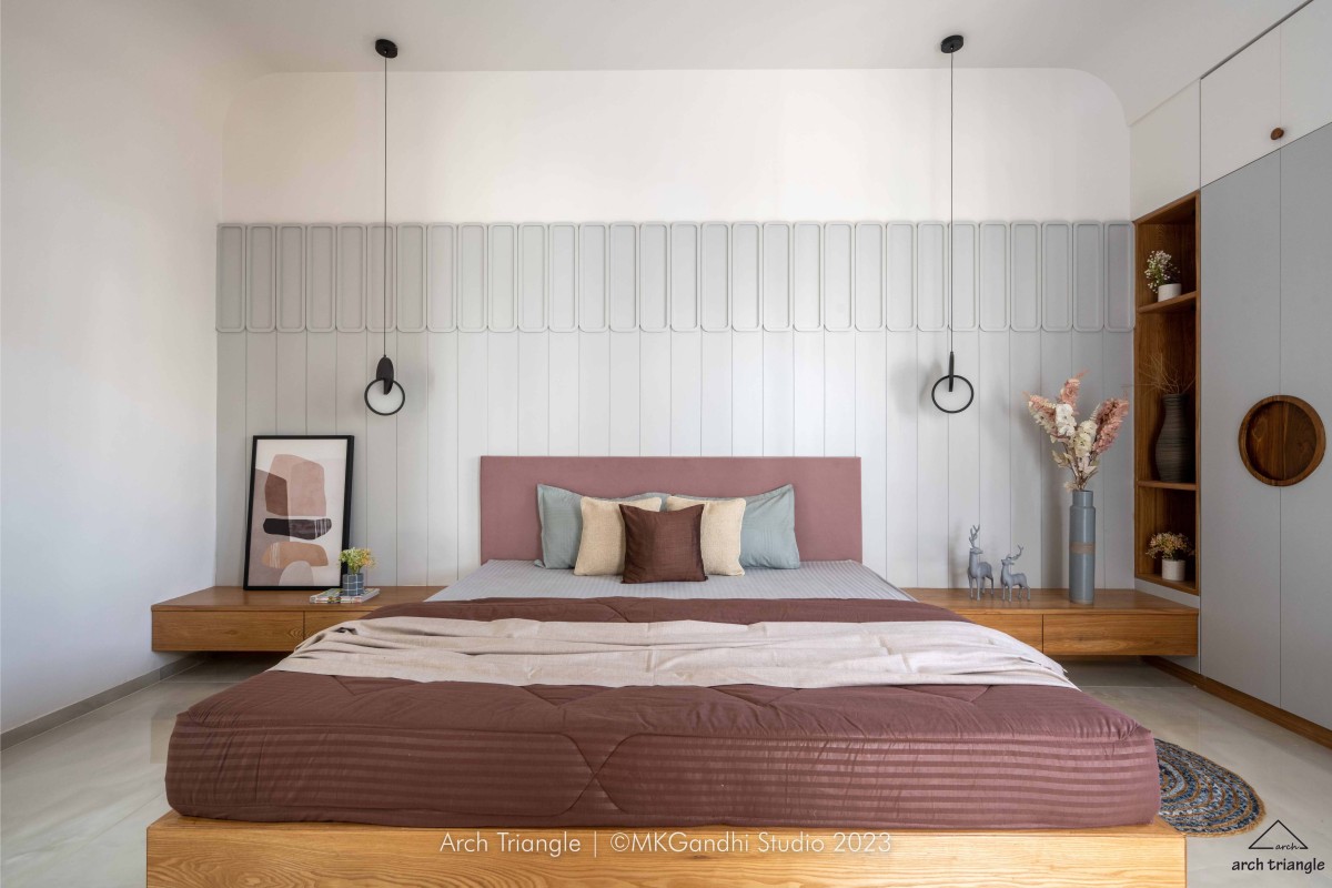 Master Bedroom of Jiruwala Residence by Arch Triangle