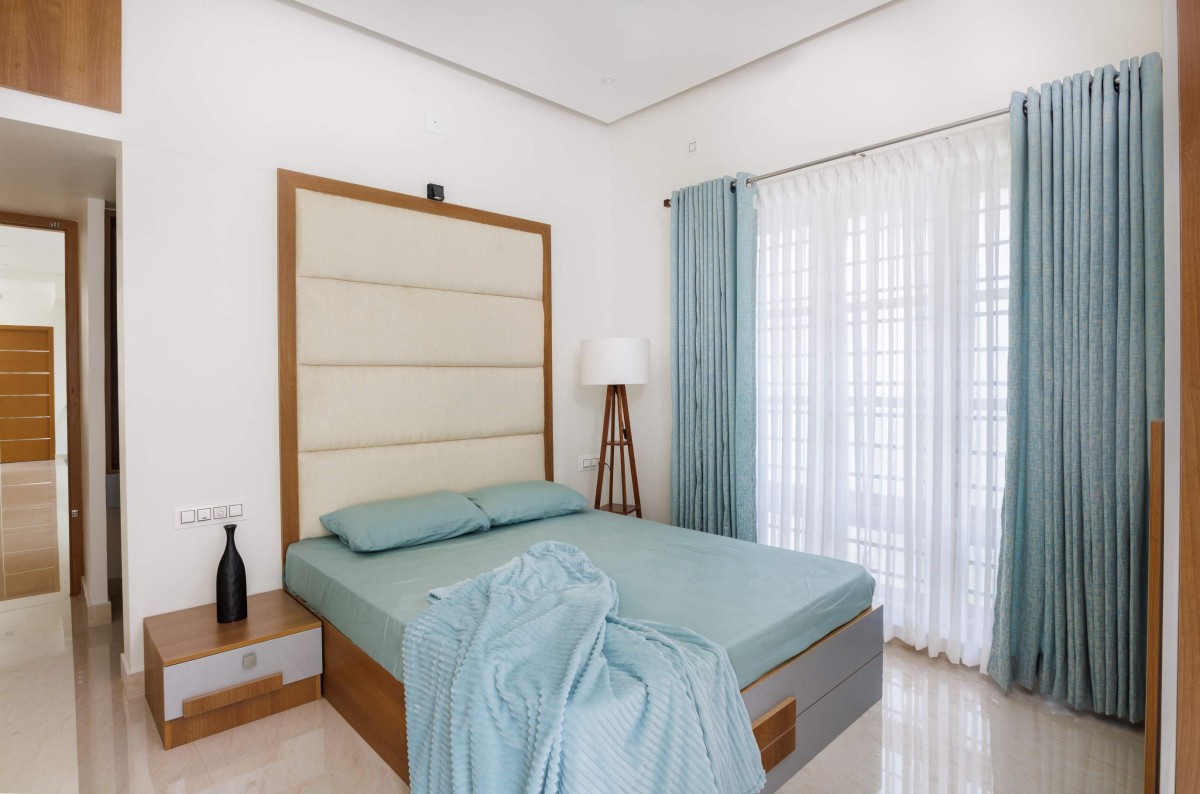 Bedroom 3 of Baytal Rahma by Stria Architects